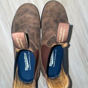 Blundstones size 6 1/2 (US/CA 9.5) womens